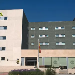 ホテル B＆b アエロプエルト T1 T2 T3, マドリード